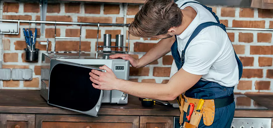 In-Home Microwave Repair in Lowell
