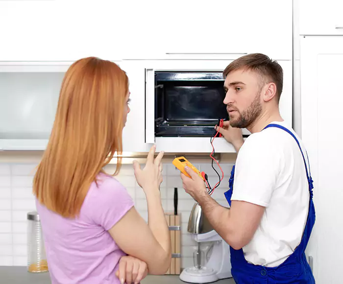 Skilled Microwave Service: Your Certified Microwave Purchase and Installation in Lowell, MA