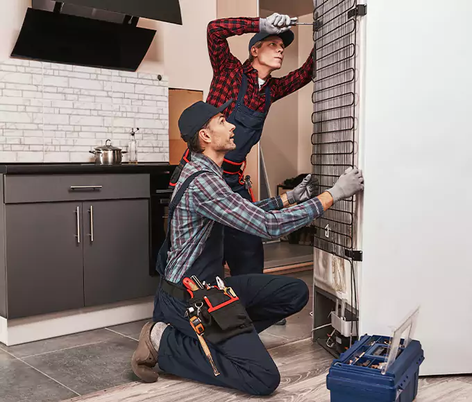 Why Lowell Business Owners Choose Lowell IN Appliance Repair for Every Commercial Cooler Repair Job?