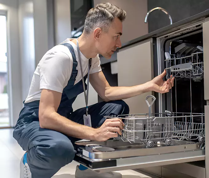 Why Lowell Homeowners Pick Lowell IN Appliance Repair for Every Dishwasher Breakdown?