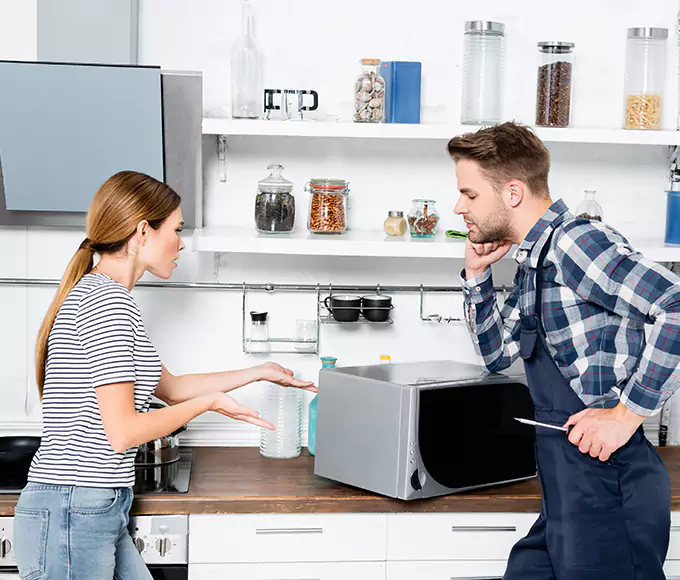 Why Lowell Homeowners Trust Lowell IN Appliance Repair for Every Microwave Fix?